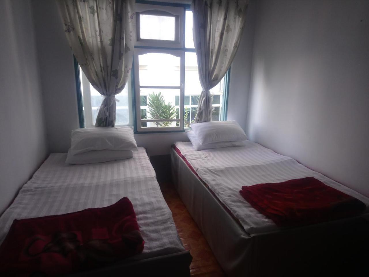 Diamond Star Guest House Nyaung Shwe Extérieur photo