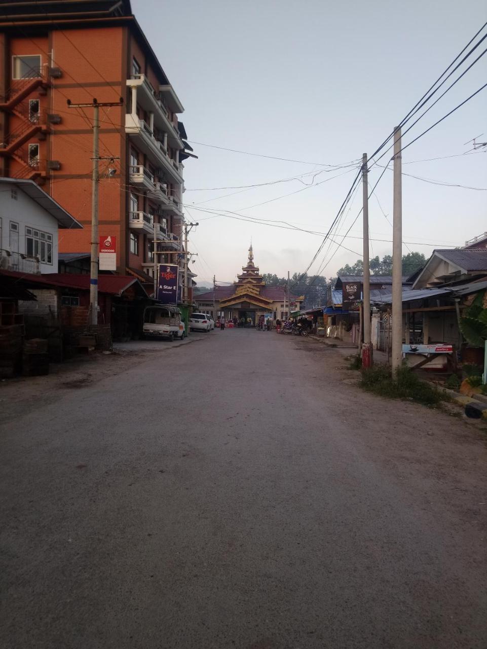 Diamond Star Guest House Nyaung Shwe Extérieur photo